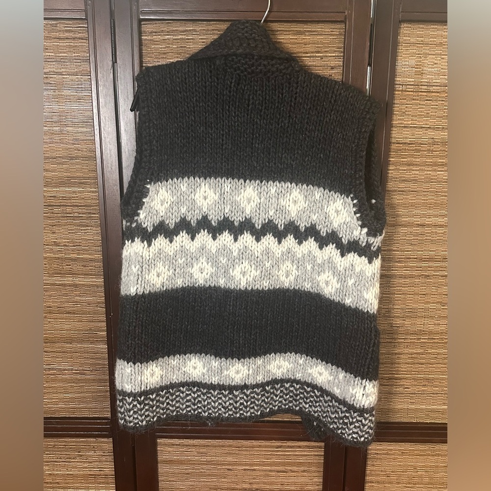 Madewell Black and Cream Knit Cardigan Vest - Picture 2 of 3